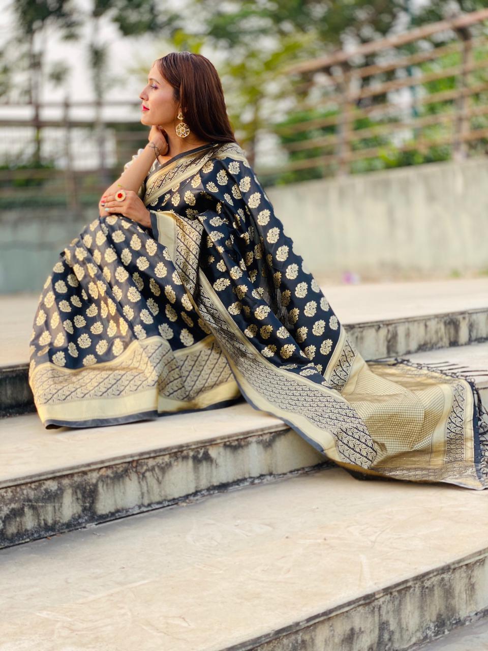 Multi Colour Ladies Crepe Saree
