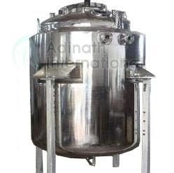 Pharmaceutical Reactor Capacity: 100-500 Liter/day