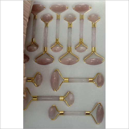 गुलाबी गुलाब क्वार्ट्ज चेहरा मालिश रोलर