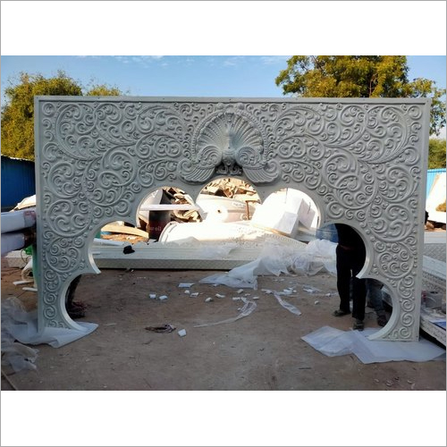Frp Wheel Arch - Frp Material, 13x8 Feet Size, Versatile Decorative Use For Homes, Hotels, And Wedding Halls - Elegant Entrance Enhancement
