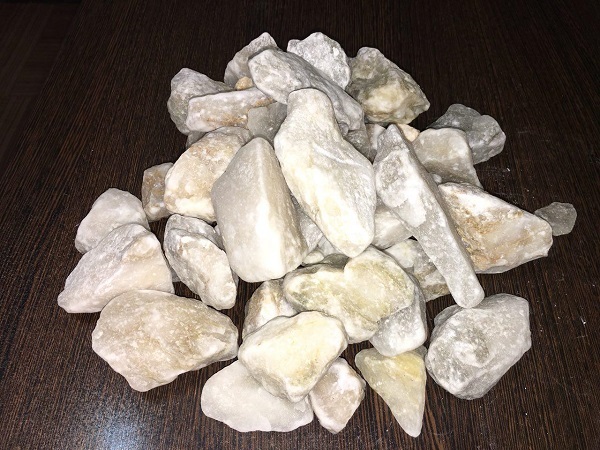 Gypsum Lumps Density: 2.3 Gram Per Cubic Centimeter(g/cm3)