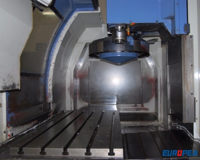 Leadwell V - 40 Vertical Machining Center Dimension(l*w*h): 2990 Mm X 2929 Mm X 2585 Mm
