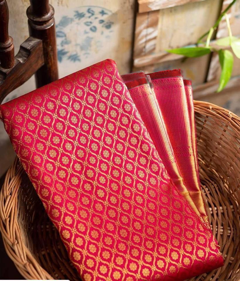 Kanchipuram Silk Checked And Butta Saree - Multicolour Elegance | Bollywood Style For Traditional Occasions In All Seasons