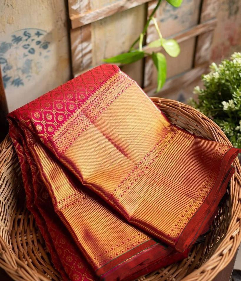 Kanchipuram Silk Checked And Butta Saree - Multicolour Elegance | Bollywood Style For Traditional Occasions In All Seasons