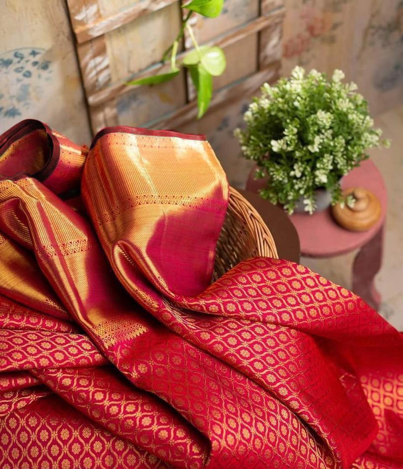 Kanchipuram Silk Checked And Butta Saree - Multicolour Elegance | Bollywood Style For Traditional Occasions In All Seasons