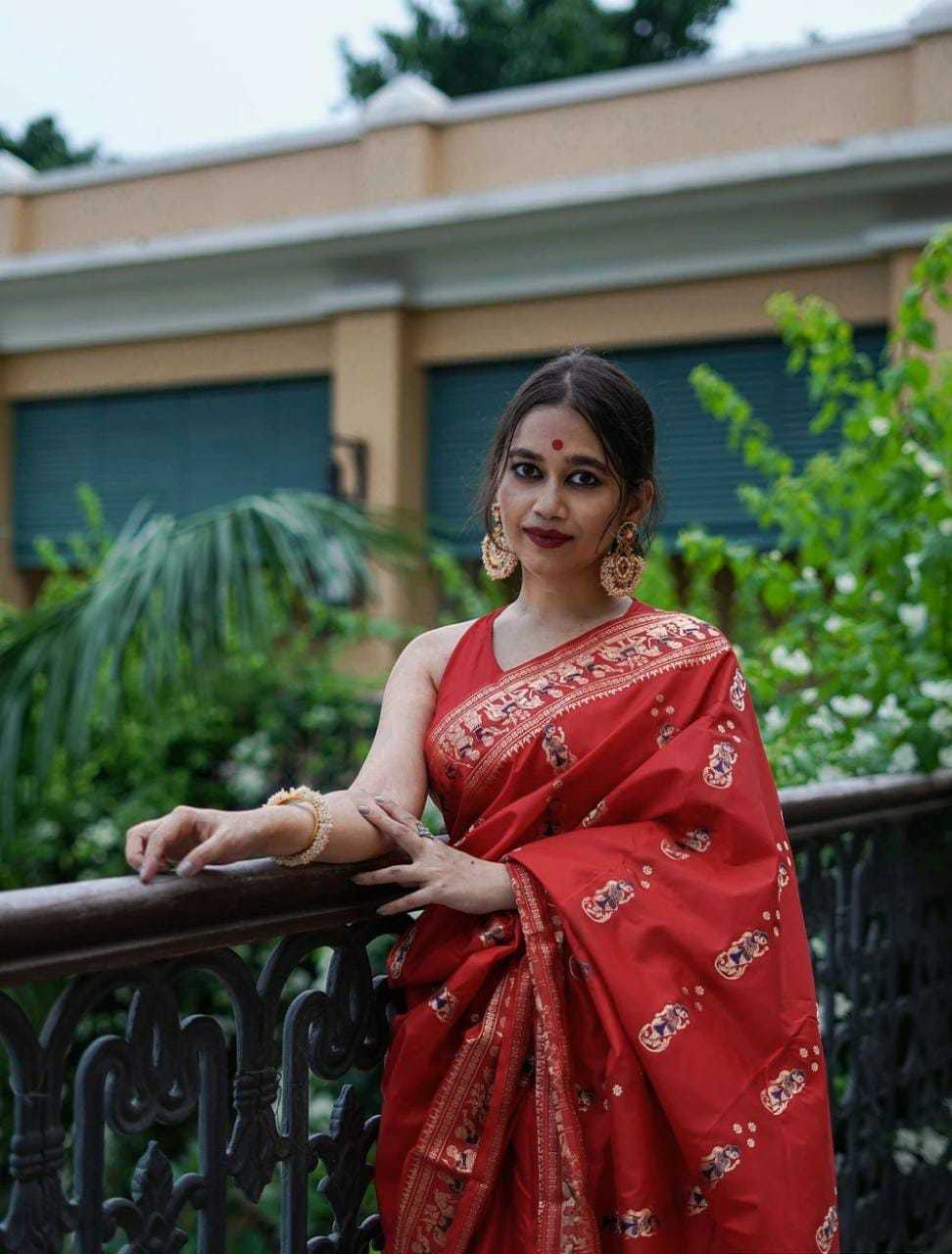 Ladies Designer Fancy Saree - Beautiful Rich Pallu, Jacquard Work, Multi Color Design | Traditional Occasion Wear For All Seasons, Bollywood Style