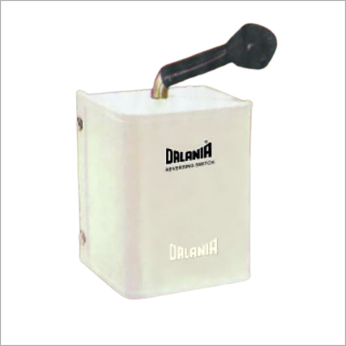 Off White 32 Amp Compact Change Over Dp Switches