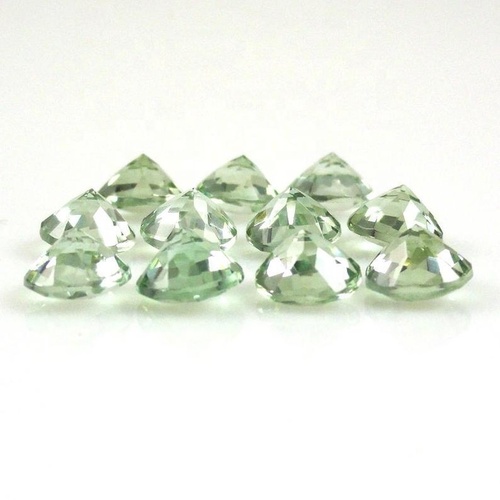 8 मिमी हरे नीलम चेहरे वाले गोल ढीले रत्न