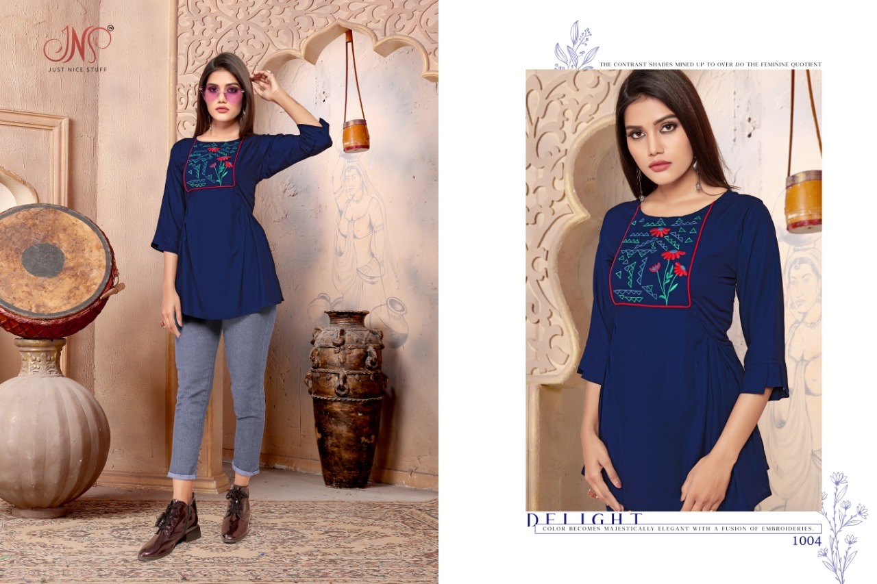 Sparsh Designer Ladies Short Top Kurtis - 14kg Rayon, Length 27-28 Inch, Size M-38 To Xxl-44, 3-4th Sleeve, Embroidered, Quick Dry, Washable