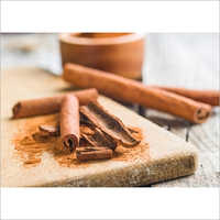 सूखे दालचीनी की छड़ी