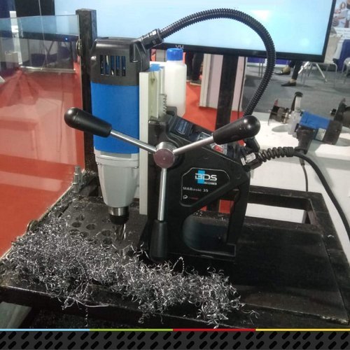 Blue And Black Bds Mabasic 35mm Magnetic Drilling Machine