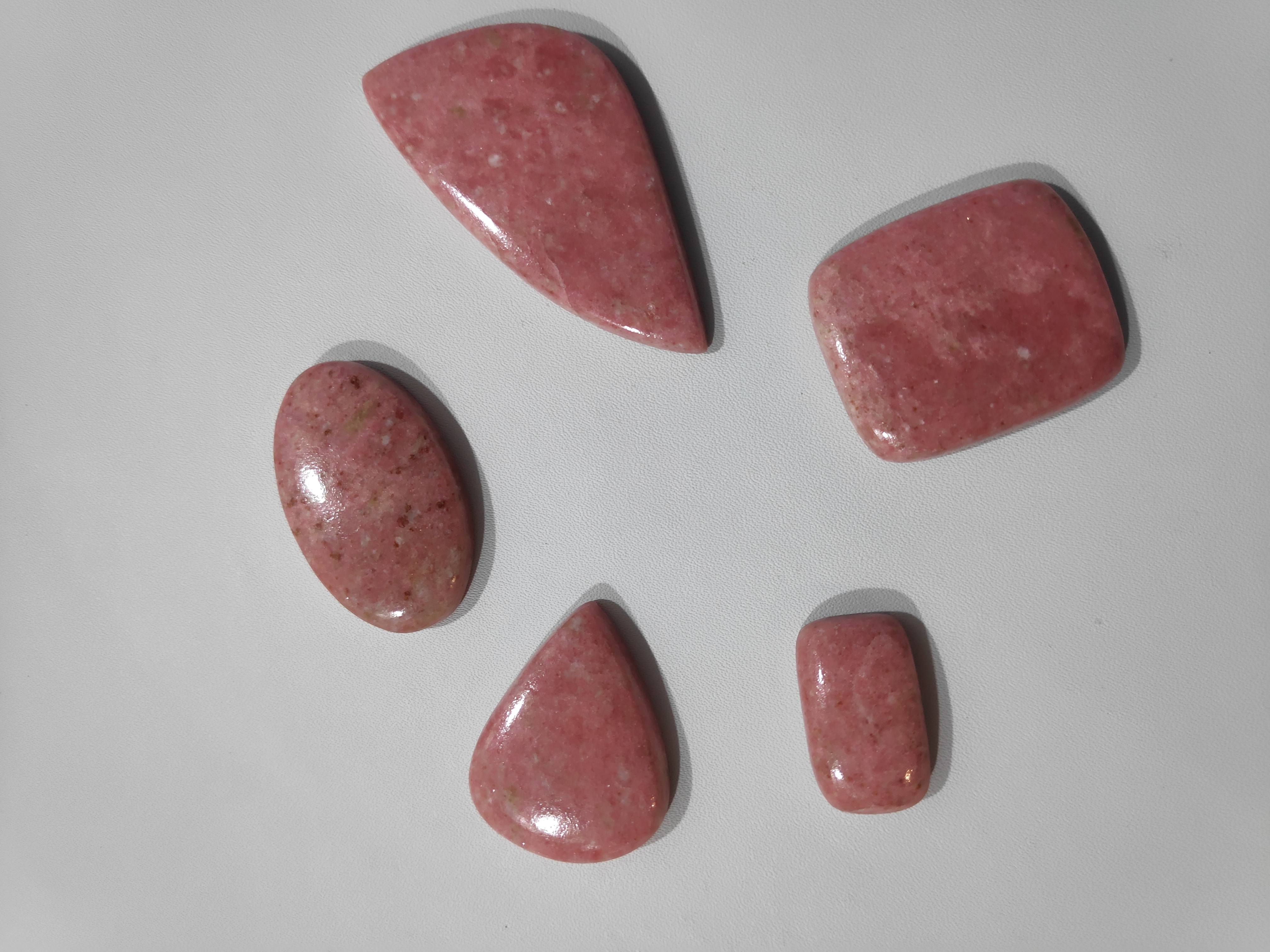 Rhodonite Caboshon Stone
