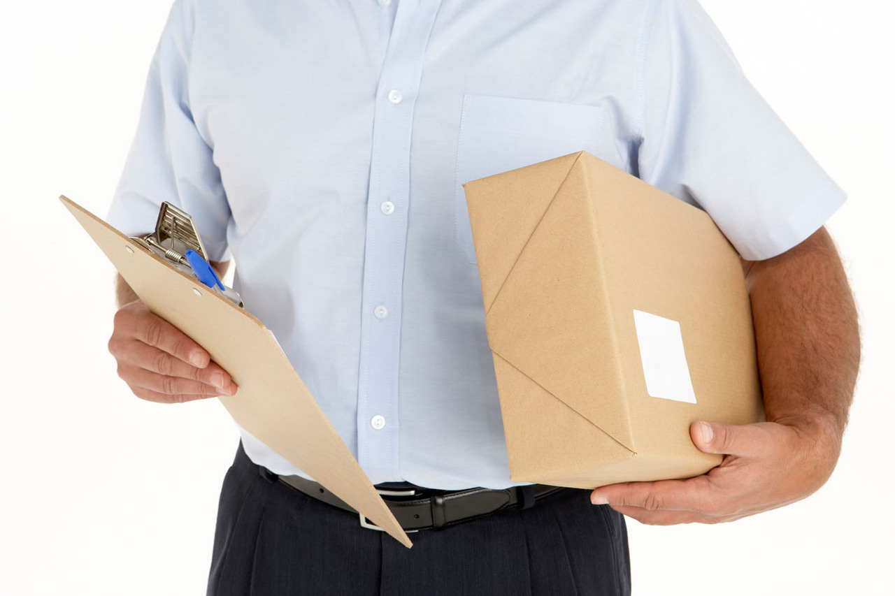 Courier Shipments Services