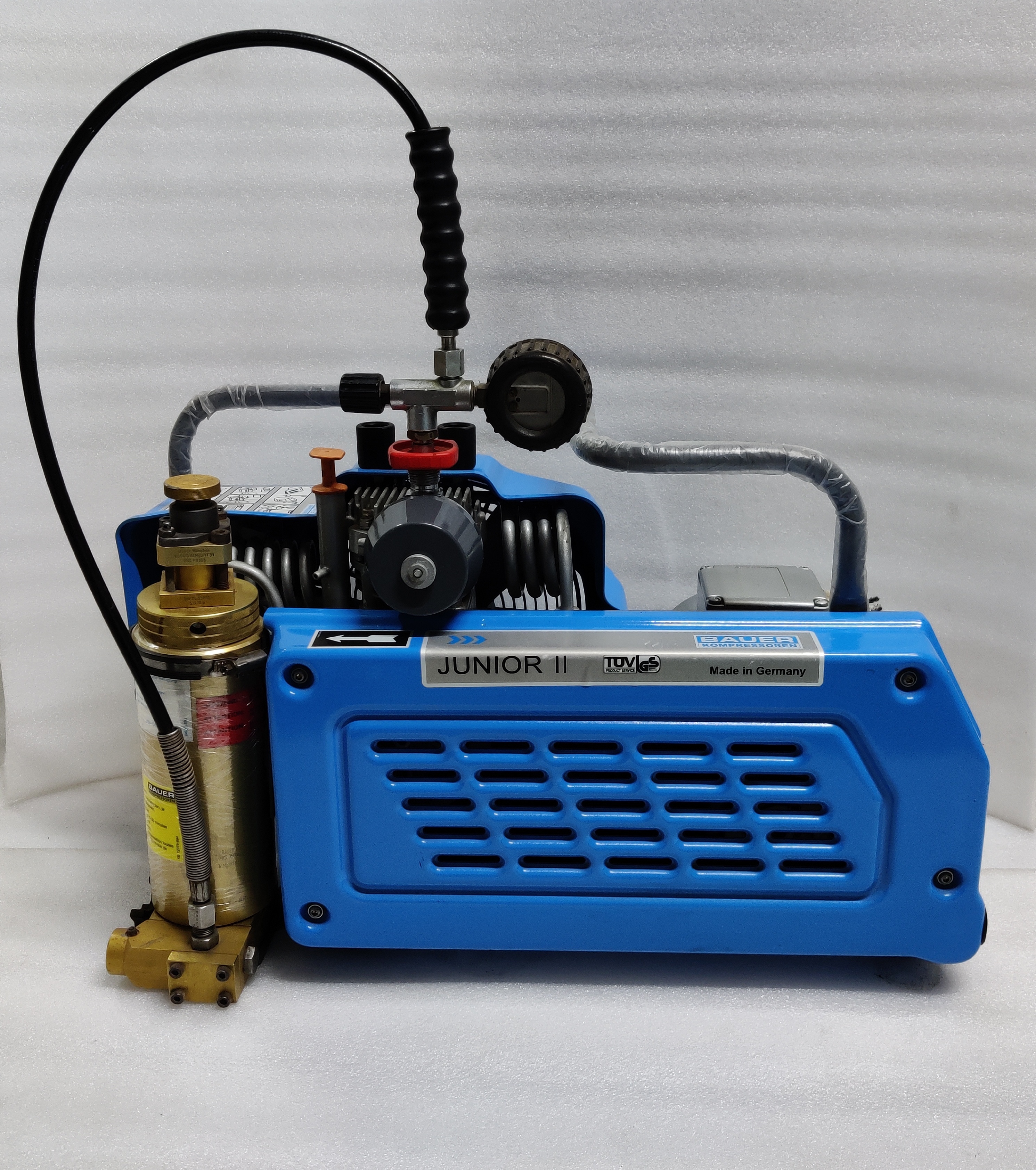 Blue Bauer Junior 2 Breathing Air Compressor