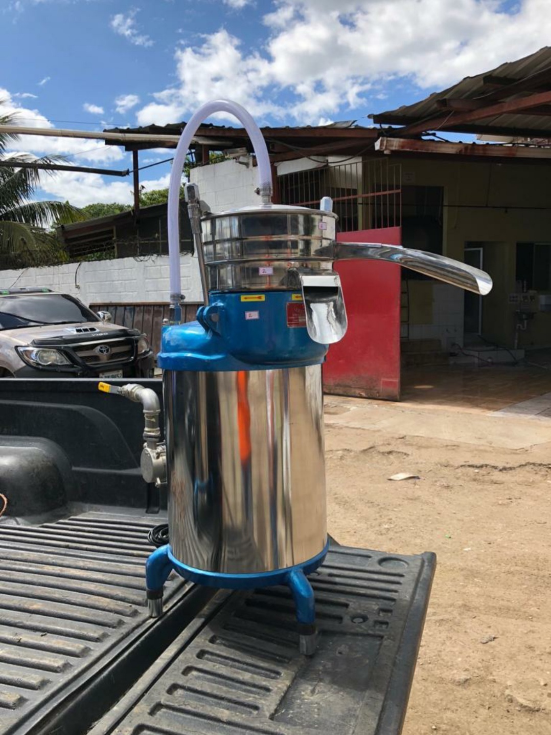 Descremadora Separadora De Crema - 1000 L/h Acero Inoxidable Sistema Automã¡tico Compatible Con Vaca Bãºfala Y Cabra