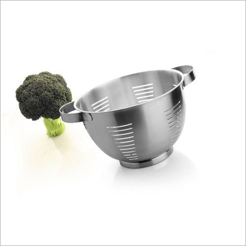 24 cm Stainless Steel Horizontal Colander - Stainless Steel, 24 cm Size, Silver Color | Ideal for Home & Hotel Use, Versatile Kitchen Essential