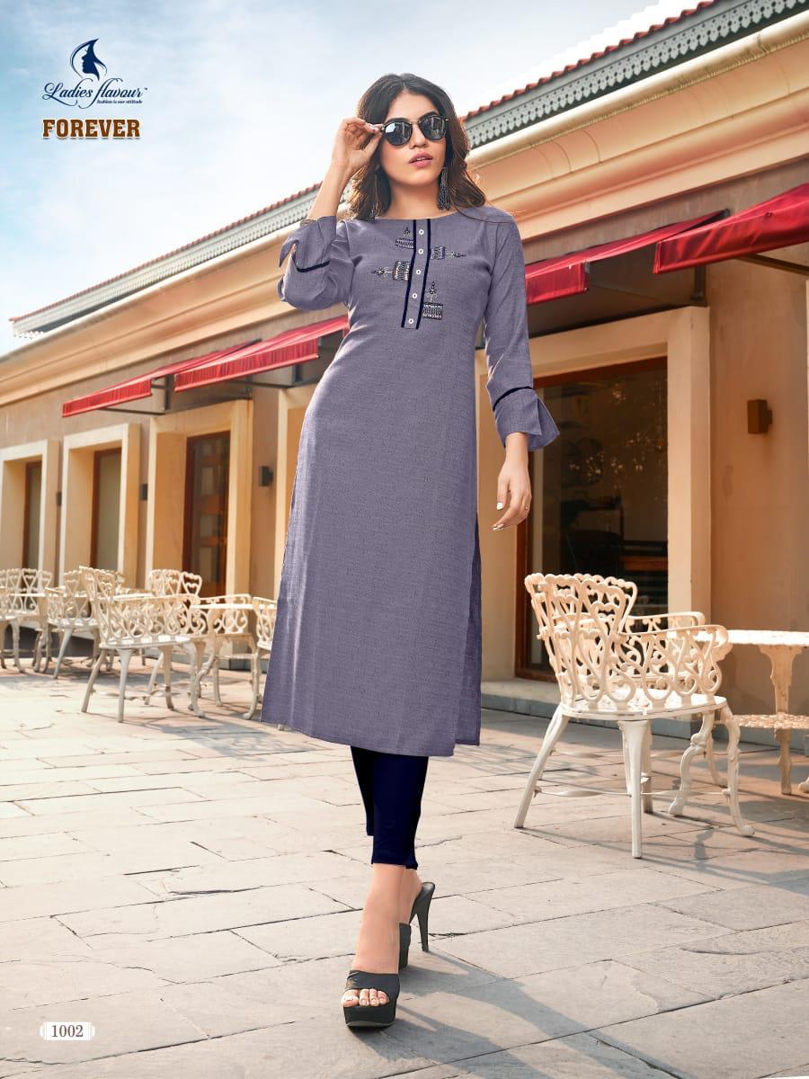 Forever Designer 14 Kg Fancy Rayon Weaving Pattern With Hand Work Kurtis - 14 Kg Fancy Rayon, Sizes M-3xl, 3-4th Sleeve, Embroidered Pattern, Quick Dry, Washable, For All Seasons