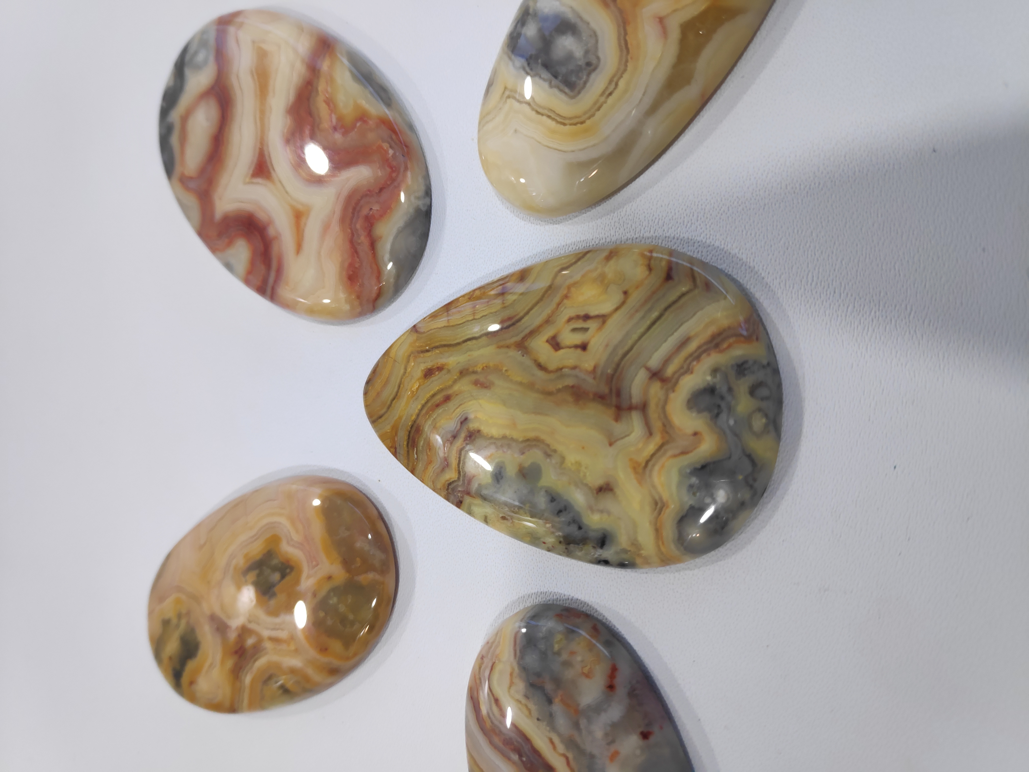 Crazy Lace Agate Caboshon