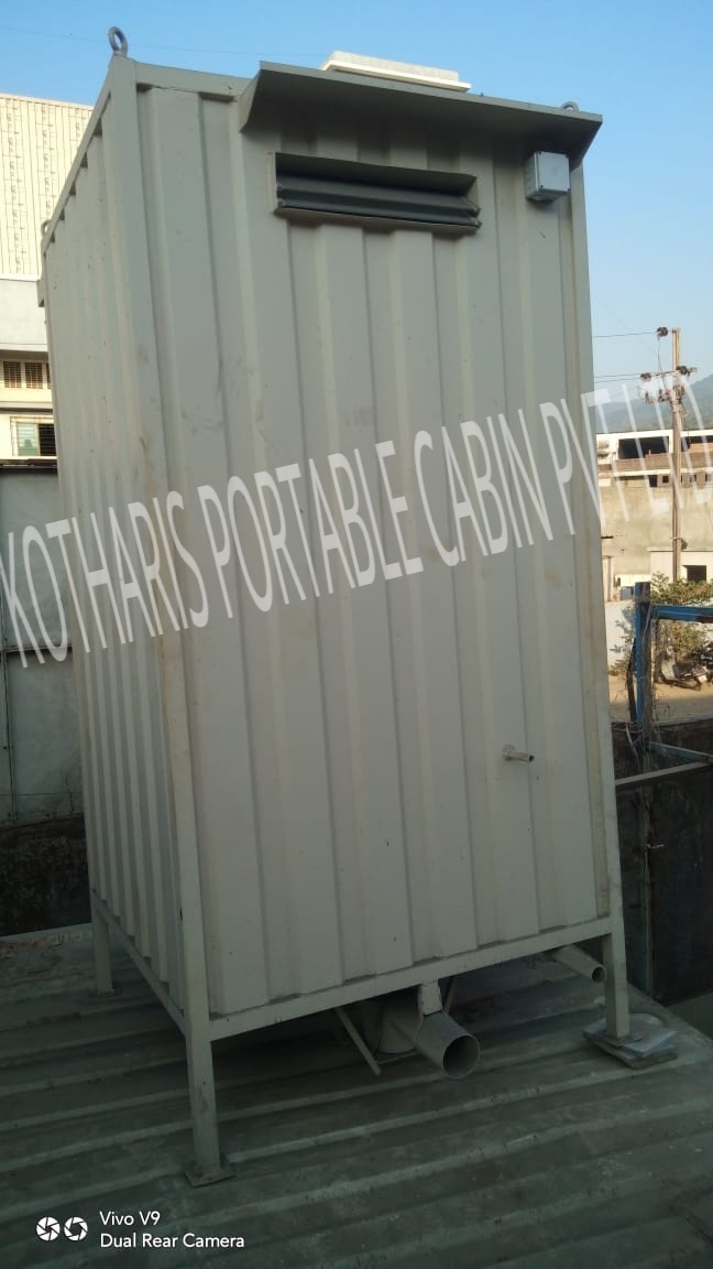 Puf Portable Toilet Block - Durable Plastic Material | Compact Design, Eco-friendly Features, Easy To Clean