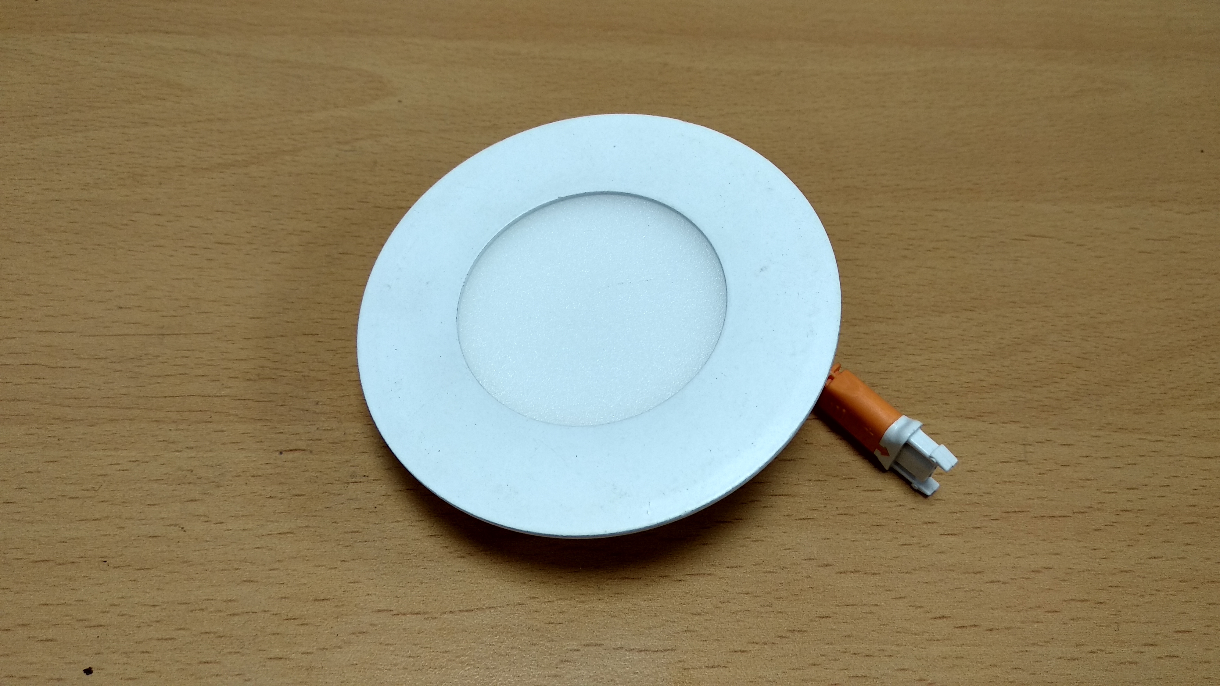 Ac Dc Led Bulb - Aluminum Die Cast Frame, 4 Inch Cutout, 3w/9w Wattage, 780/1170 Lumen Output, 3000k/4500k/6500k Color Options, Ip33 Protection