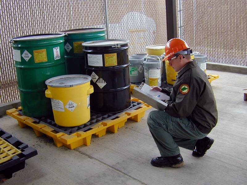 Dangerous Goods Packaging Solutions - Un Certified Materials, Hazardous Class Labeling, Professional Dgr Qualified Team, Safe And Reliable Transport