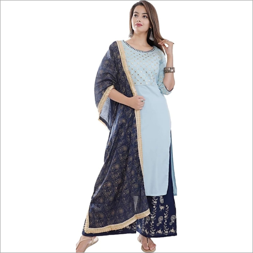 प्लाज़ो के साथ भारतीय महिलाओं की गोटा पति कुर्ती