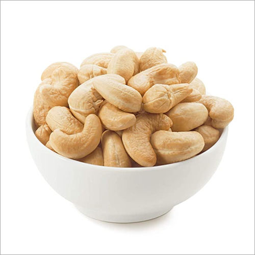 White Raw Unroasted Cashew Nuts