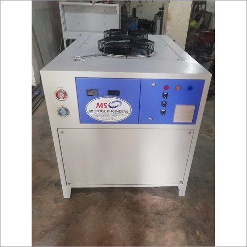 Air-Cooled Chiller - 10 TR, 440 V Three Phase, Automatic, Single Compressor, R-22 Refrigerant
