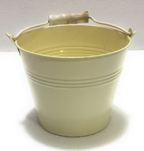 आयरन बकेट बॉटम डायमीटर: 8 सेंटीमीटर (Cm)