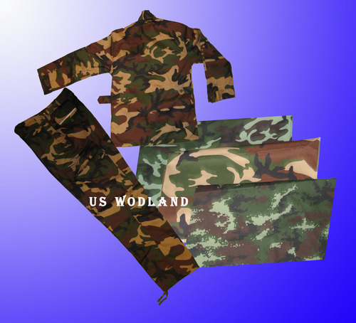 सेना की मुकाबला वर्दी पतलून