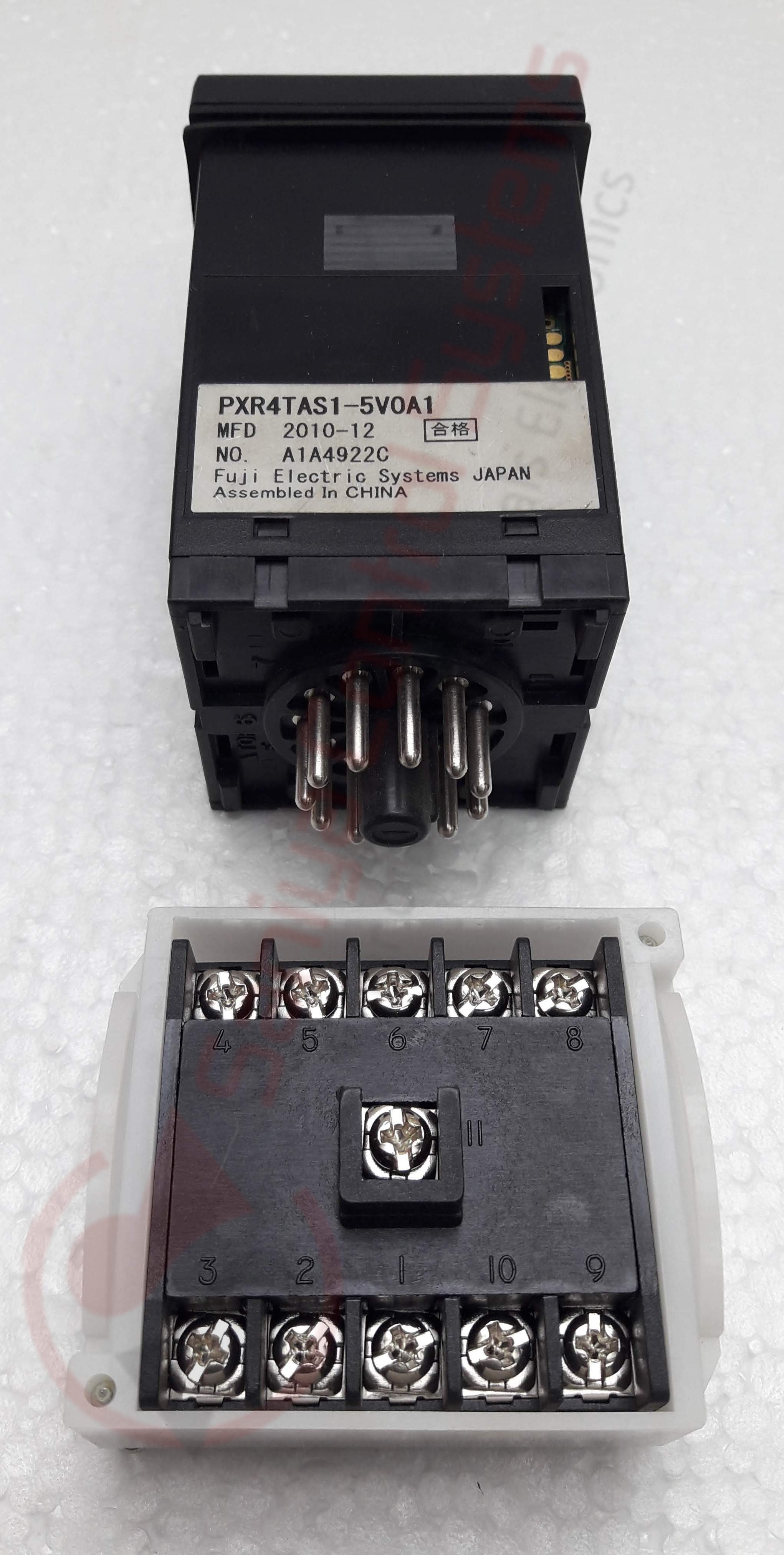 Fuji Teamtec Pxr4tas1-5v0a1 Temperature Controller - Black Color, High-precision Temperature Regulation And Reliable Performance