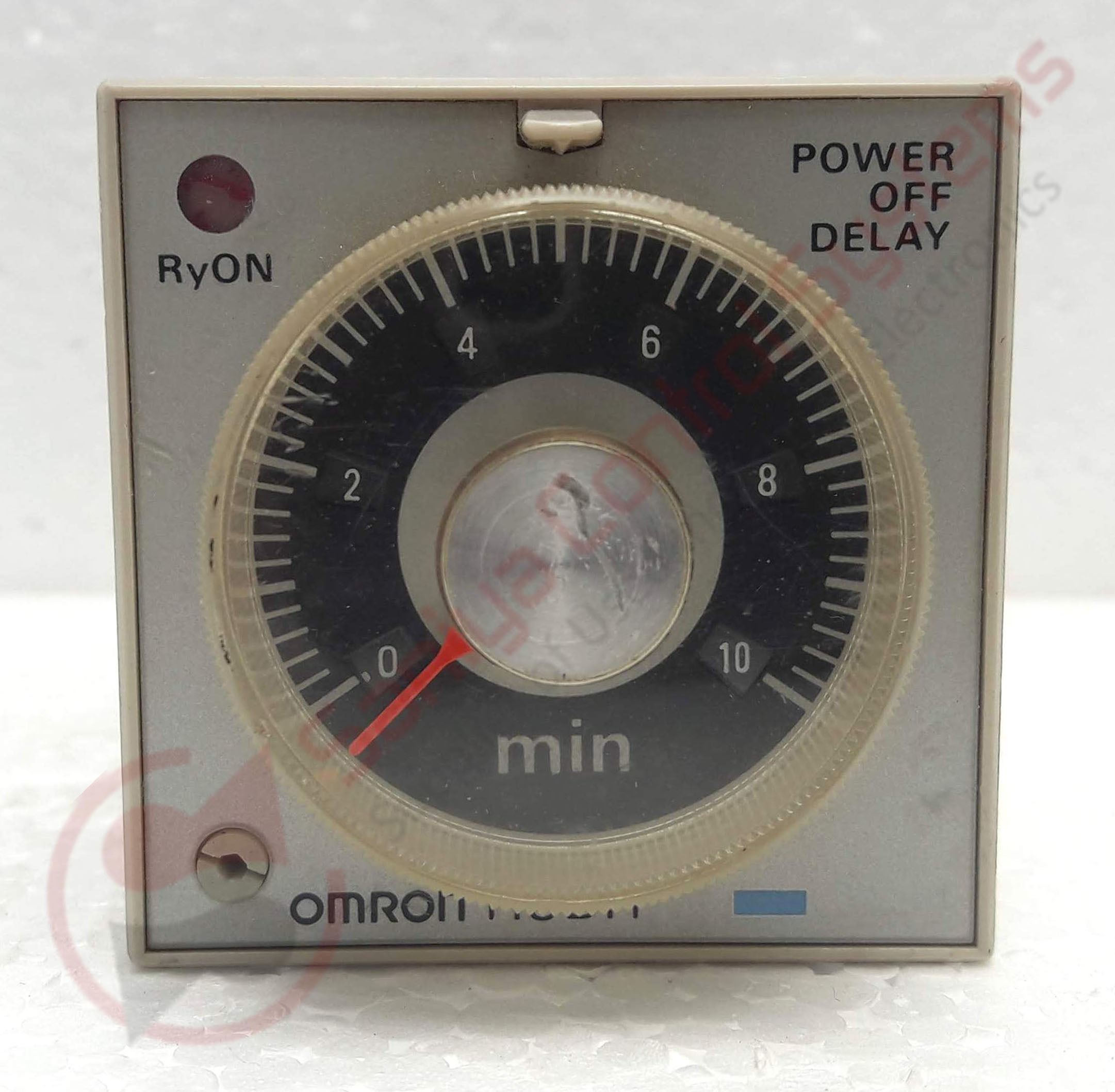 0.5s-10s Timer - Omron H3bh-8 Ac100/110/120v, 0.5 To 10 Min Time Range, Cream Color, 50/60hz Power Supply, 5a 250v Ac Contact