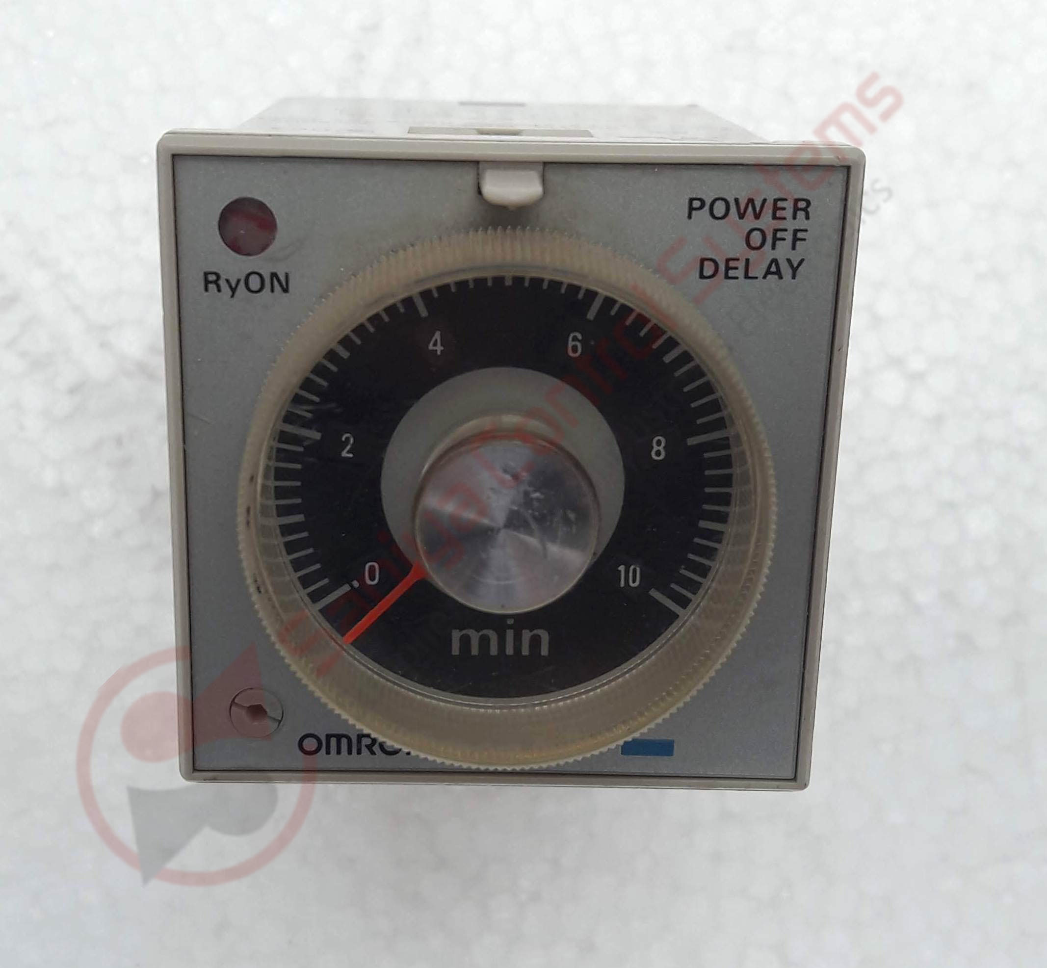 0.5s-10s Timer - Omron H3bh-8 Ac100/110/120v, 0.5 To 10 Min Time Range, Cream Color, 50/60hz Power Supply, 5a 250v Ac Contact
