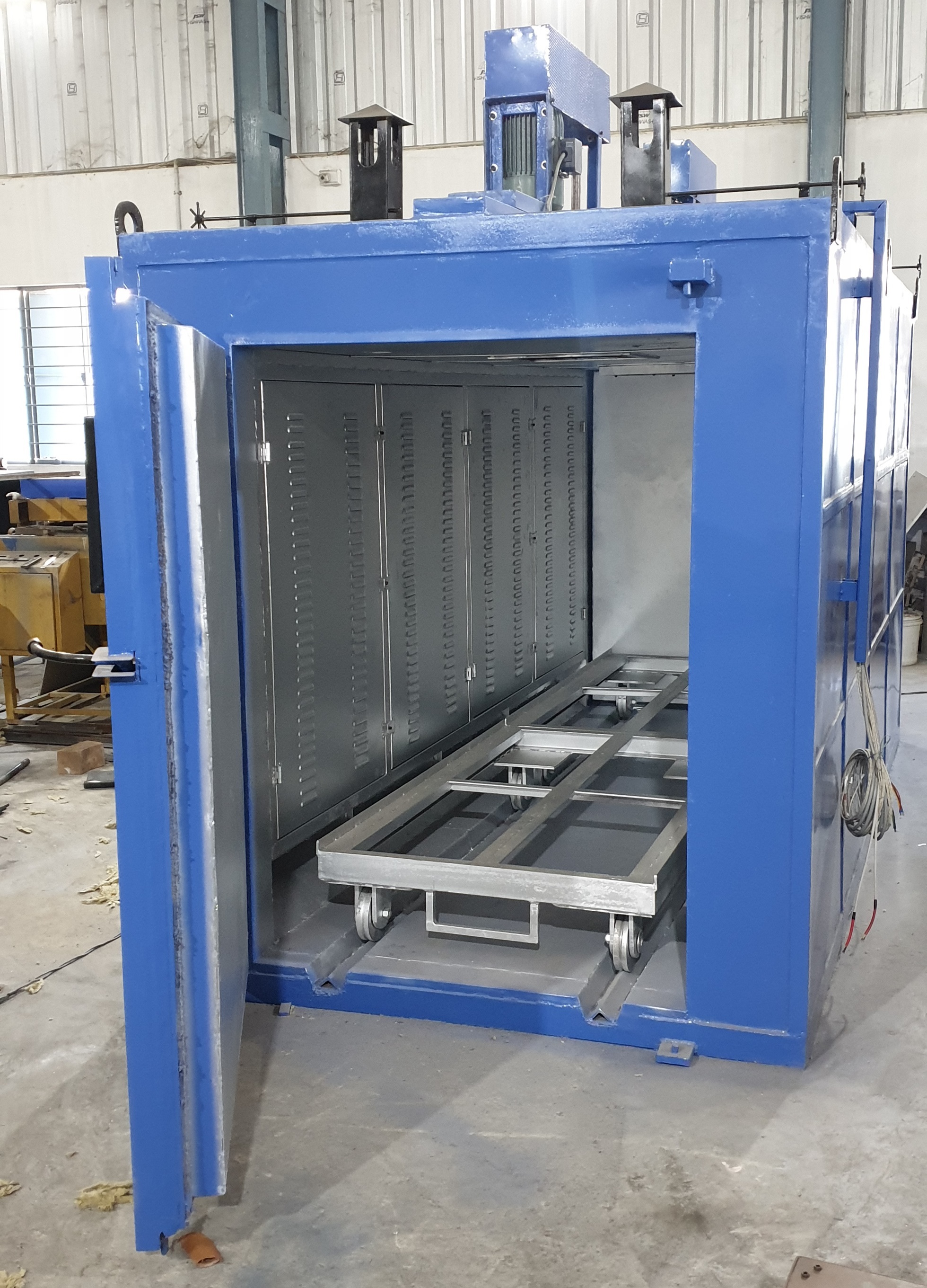 Electrode Baking Oven - Electric, 60,000 Watt, Customized Size, Pid Programmable Control, Painted Finish, Temperature Range: 0 To 600â°c | Industrial Heat Treating Ovens