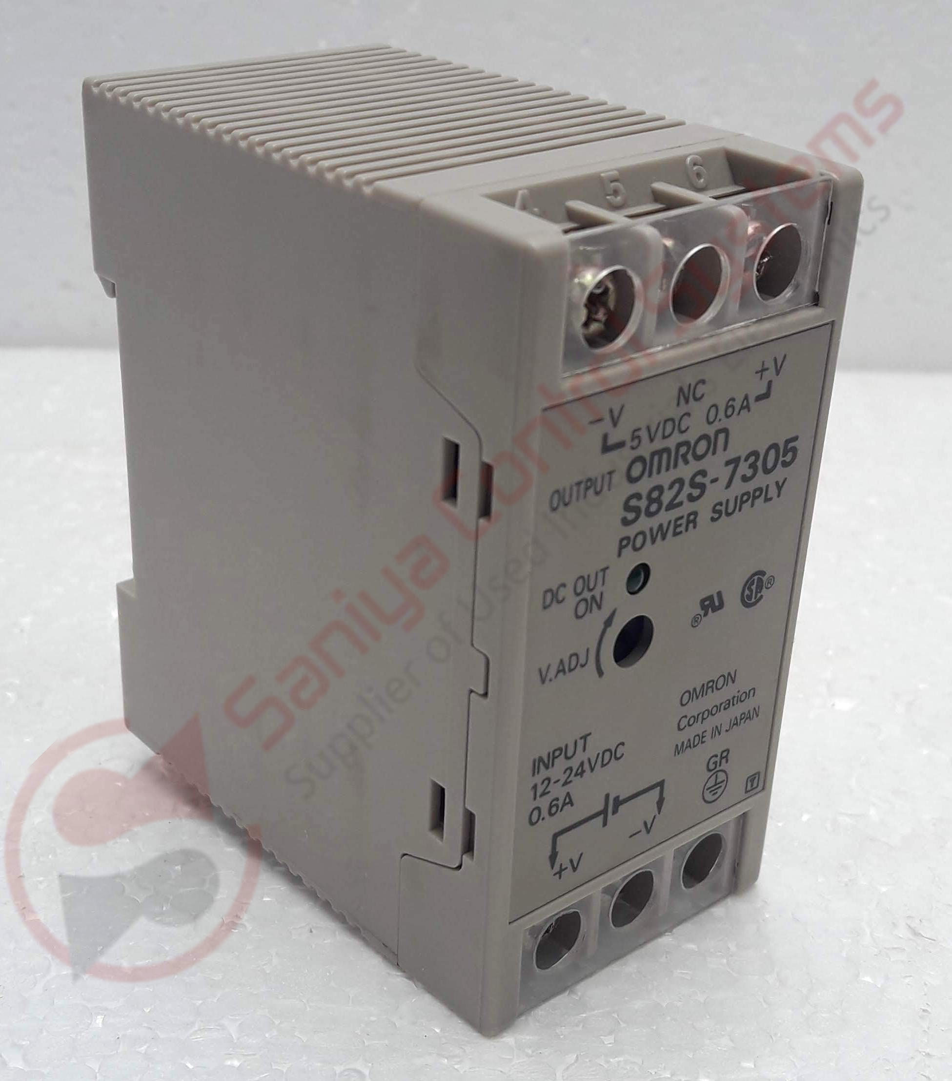 Power Supply - Omron S82s-7305, Input 12 To 24 V Dc, Output 5 Vdc 0.6 A, Cream Color | Compact Design For Versatile Applications