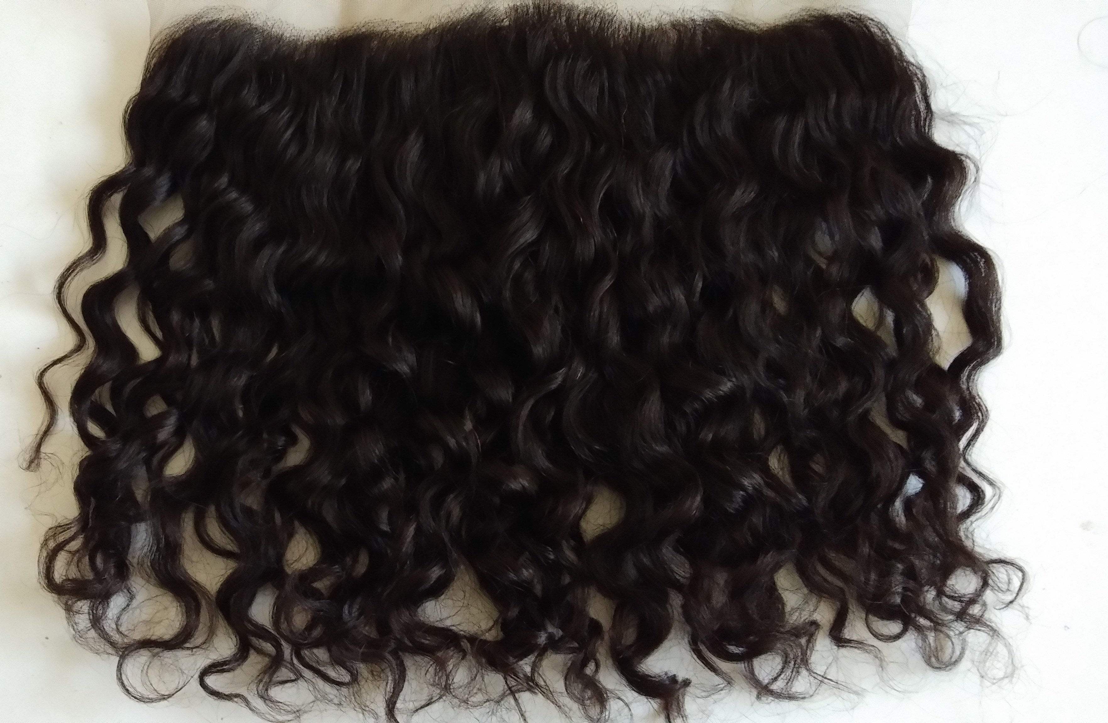 Natural Remy Curly Transparent Swiss Lace Frontal Application: Profesional