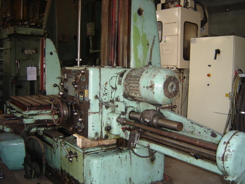 80MM Horizontal Borer Complete With Tail Stock , Rotary Table & Heavy Duty Face Chuck Defum CWC 80