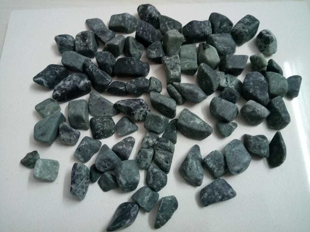 Pink And Green Crushed Aggregate For Landscape Garden Decoration Size: 15-25 Mm