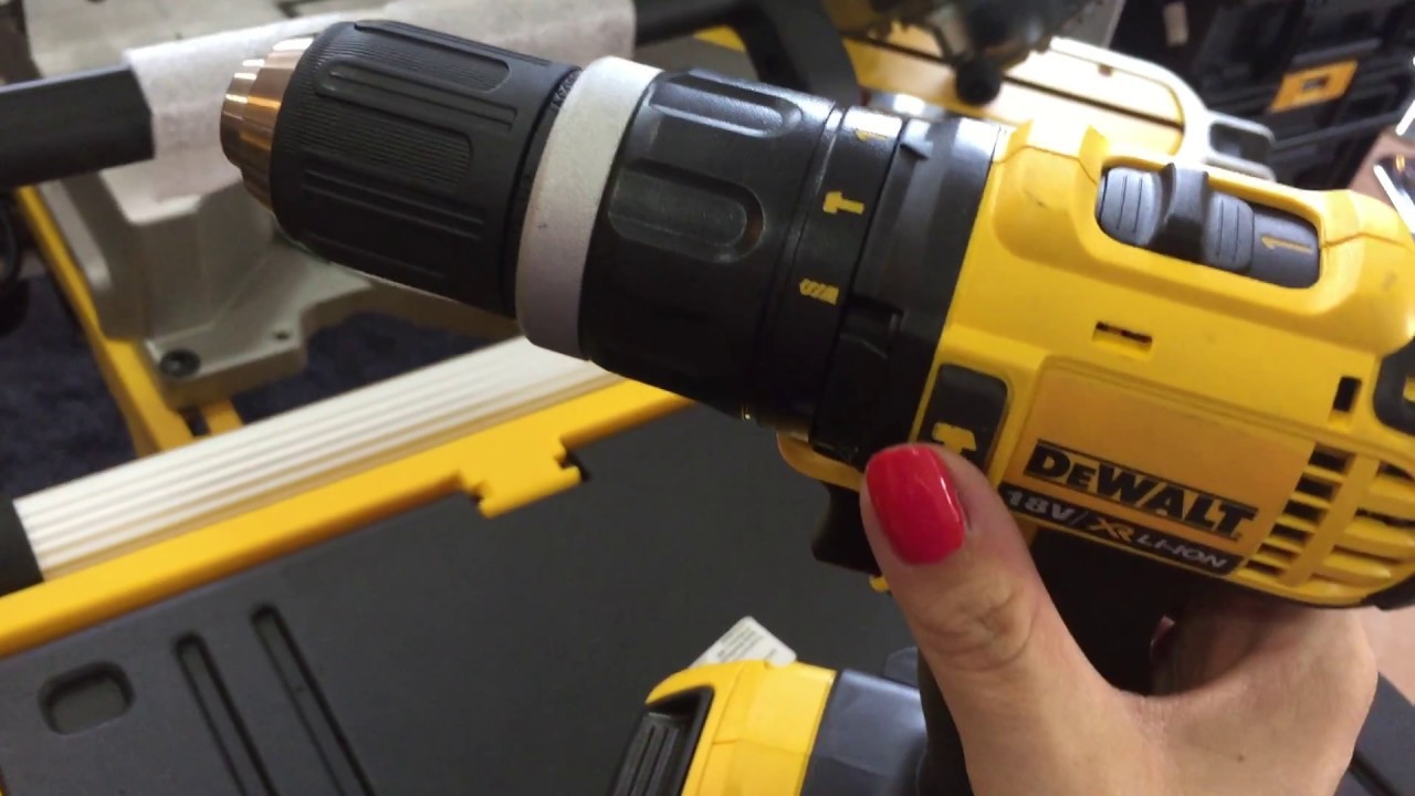 Dewalt Hammer Drill Dcd785m2 - Cordless, 18v 4.0ah Xr Lithium-ion | Lightweight Design, 13 Mm Keyless Chuck, 14 Torque Settings