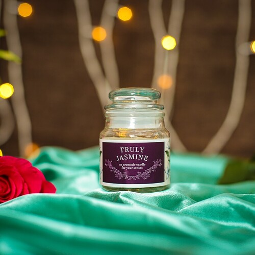 Aroma Candle - Burning Time: 12 Hours