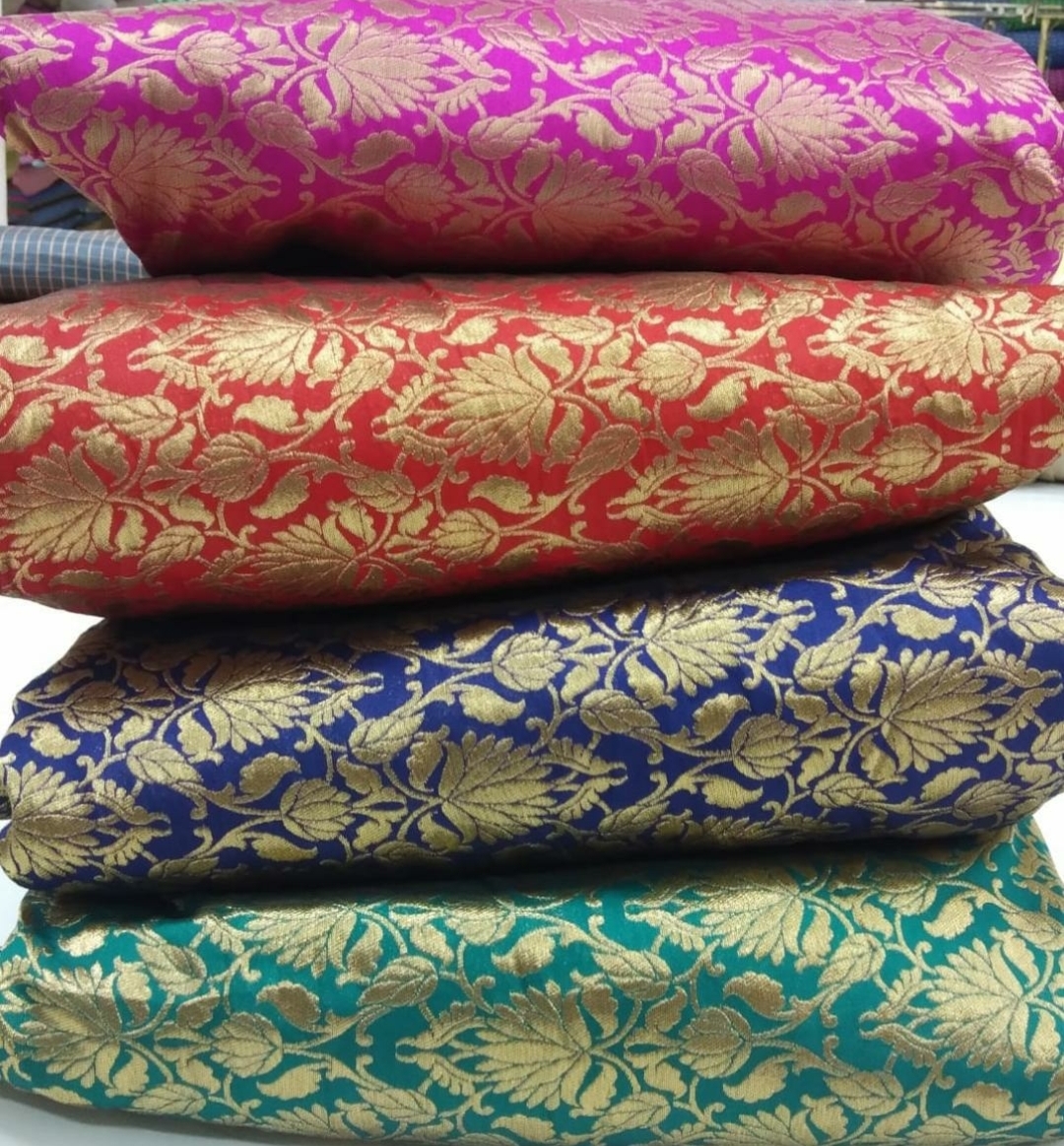 Jari Brocade Fabric - 44 Inch Width
