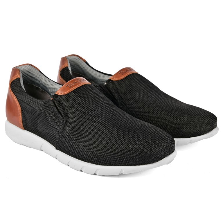 Breathable Mens Black Casual Shoes at 2100.00 INR in Agra | Kapsons  Worldwide