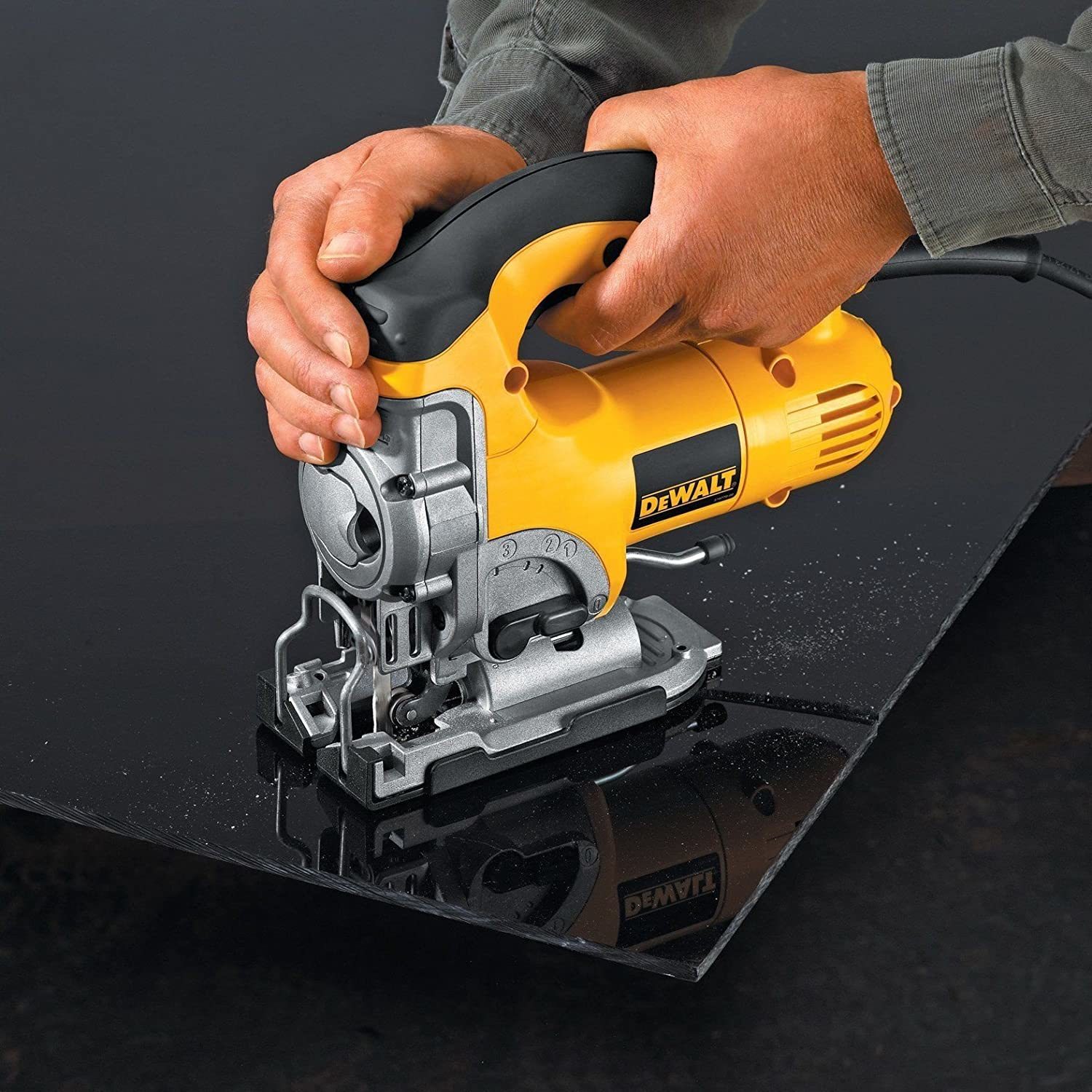 Yellow Dewalt Dw349k