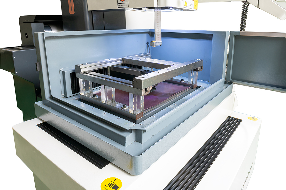 Ltw40t Wire Cutting Edm Machine - 1800x1550x2100 Mm, White Color | High Efficiency, Automatic Control, Low Noise, 12 Month Warranty, Suitable For Metal Mold Processing