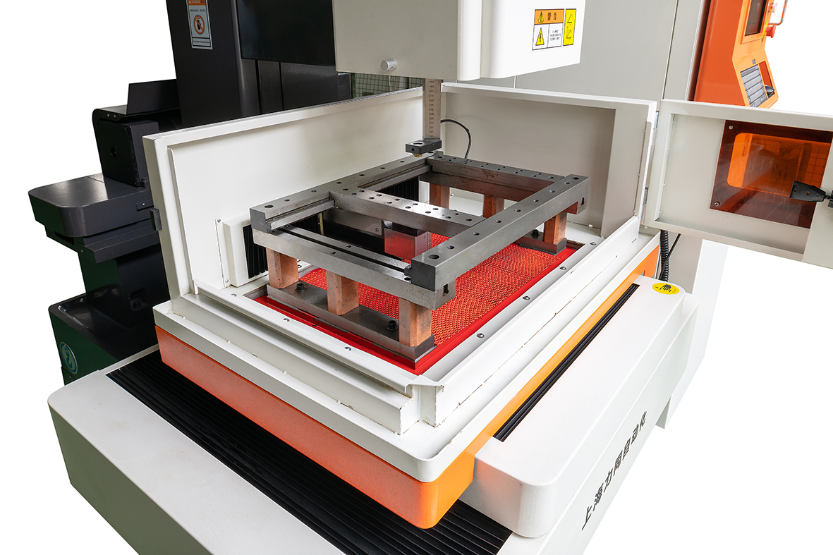 White Ltw810a Wire Cutting Edm Machine