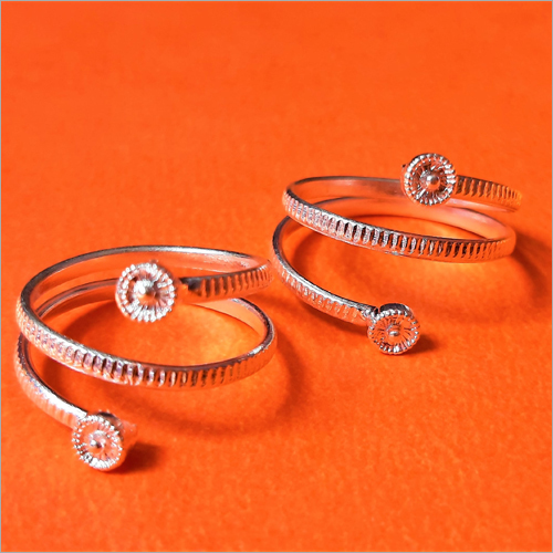 फैंसी पैर की अंगुली की अंगूठी