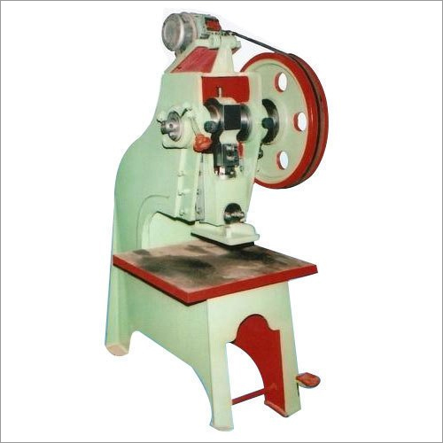 Manual Chappal Making Machine Capacity: 3690-460 Pair T/Hr