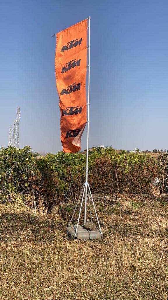 Stand Flags - Flagpole Material: Aluminium