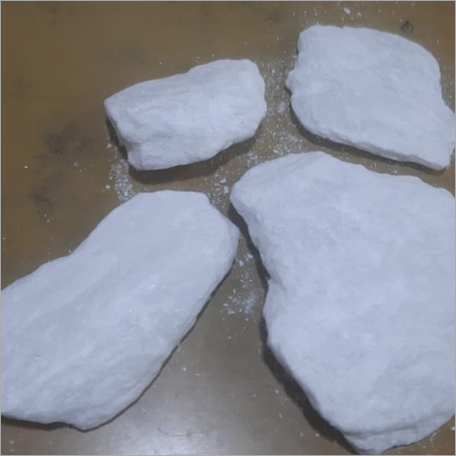 Pure Soapstone Lumps Application: Pharma