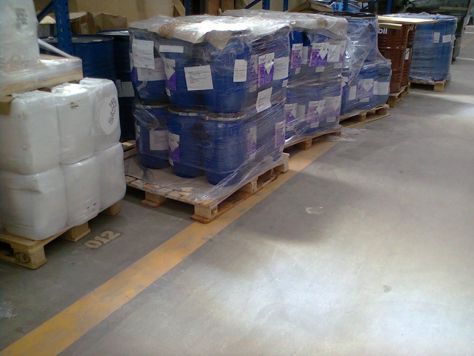 Specialty Dangerous Goods Transport - Custom Capacity, Un Certified Packaging | Real-time Tracking, Temperature Control, Emergency Handling, Documentation Assistance